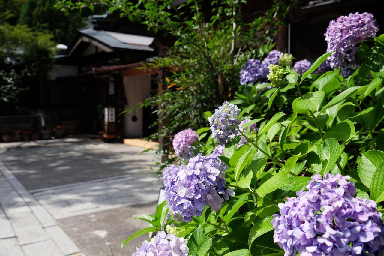宿坊 覚林坊 身延町 エクステリア 写真